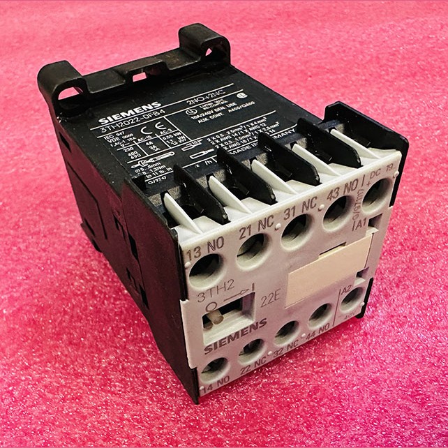 Вспомогательный контактор 24VDC 2NO+2NC 3TH2022-10FB4 Siemens
