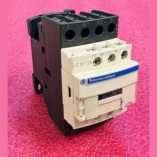 Контактор 5,5kW 220V Telemecanique LC1D128M7 Schneider Electric