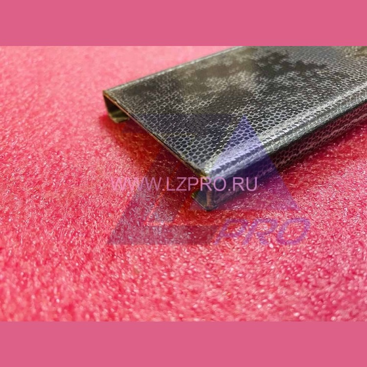 Плинтус кабины L-948 мм ZAA402DV35 Otis