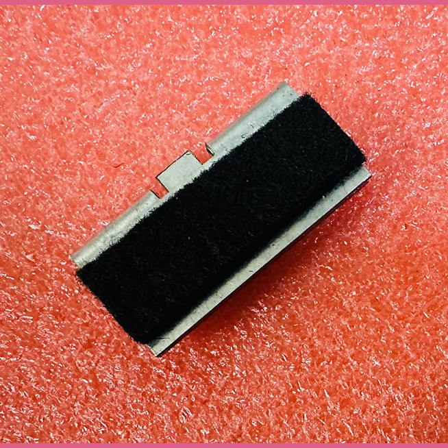 Башмак двери с войлоком 48x22x10мм 99000009669 Thyssen Galaxy (пр-во Россия)