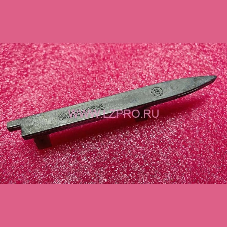 Накладка гребенки правая SMR898516 BLT Latres Schindler