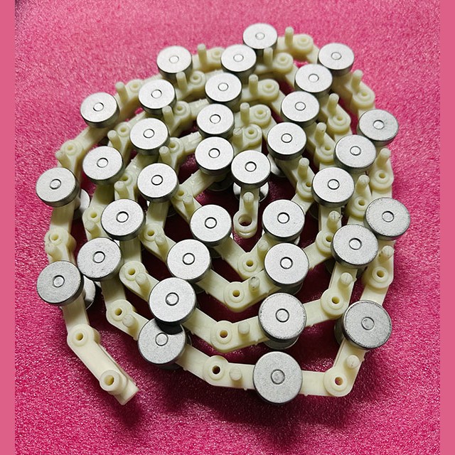 Цепь огибающая балюстрады 34 пары, необслуживаемая L=2094mm шаг 60мм XO-508 Otis