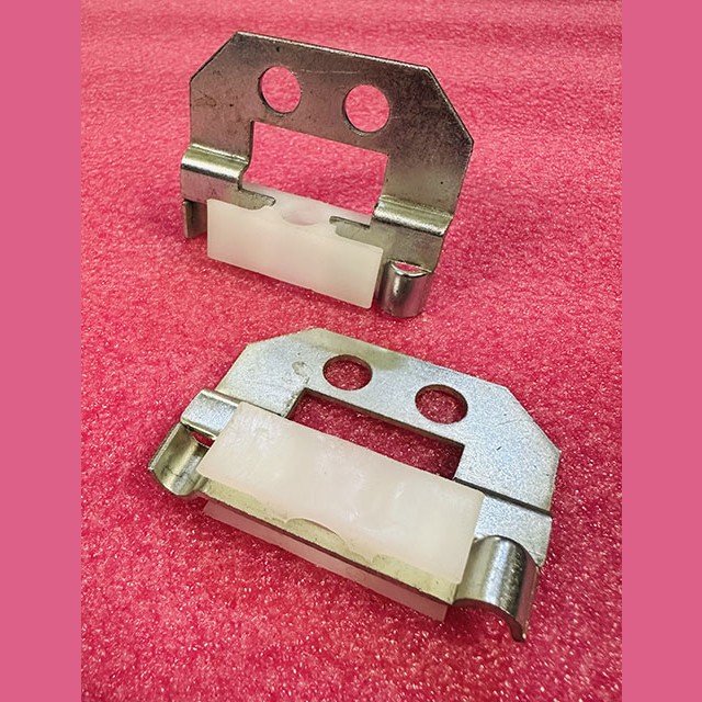 Башмак двери скользящий трек 16мм в сборе Compact Fermator