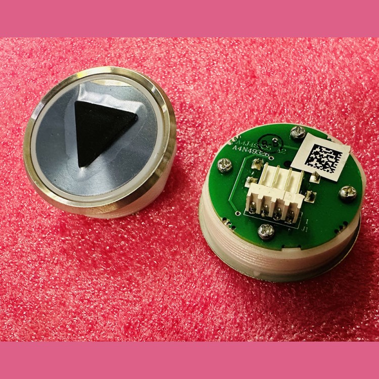 Кнопка вызова с стрелкой A4N49326 ThyssenKrupp