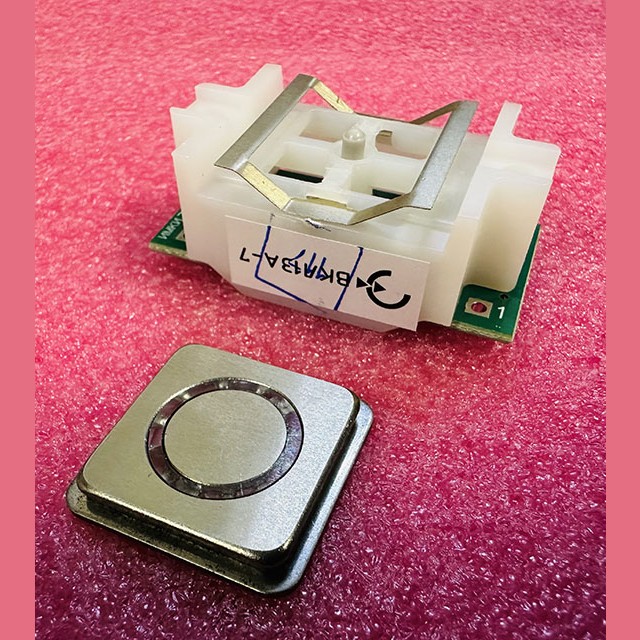 Модуль кнопочный квадратный красная подсветка ВКЛ13А-7 (ВКЛ13А-8) ДС730835661.1