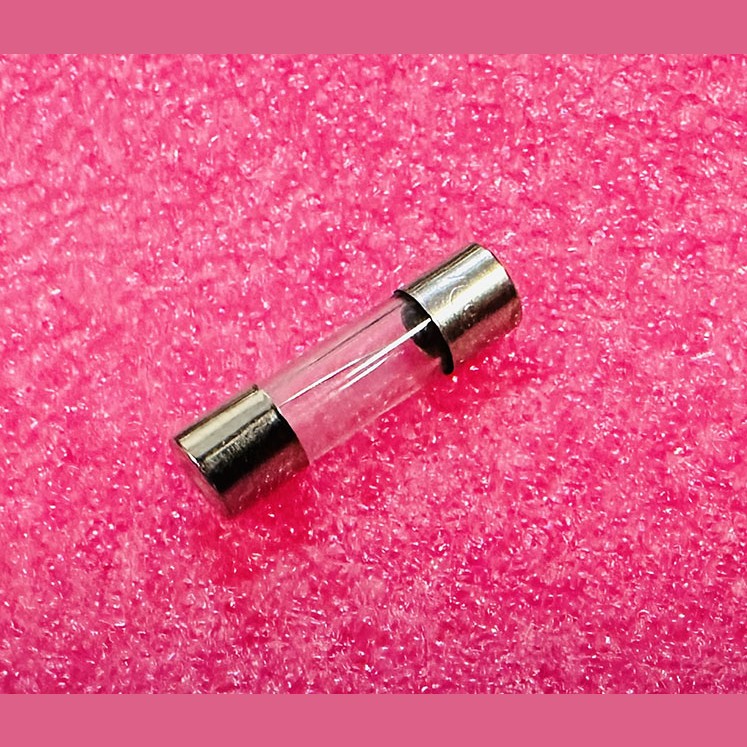 Предохранитель S1014 (ВПБ6) 4А 250В