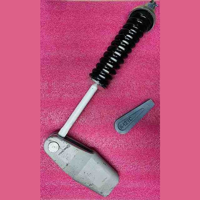 Тяга противовеса 12 мм 400А.24.02.001К-01 КМЗ